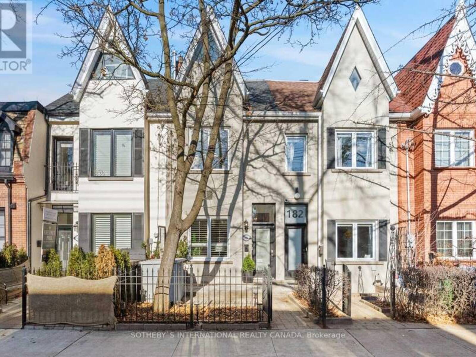 184 MACPHERSON AVENUE, Toronto, Ontario M5R 1W8