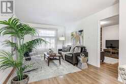 44 GOODWOOD DRIVE | Markham Ontario | Slide Image Nine