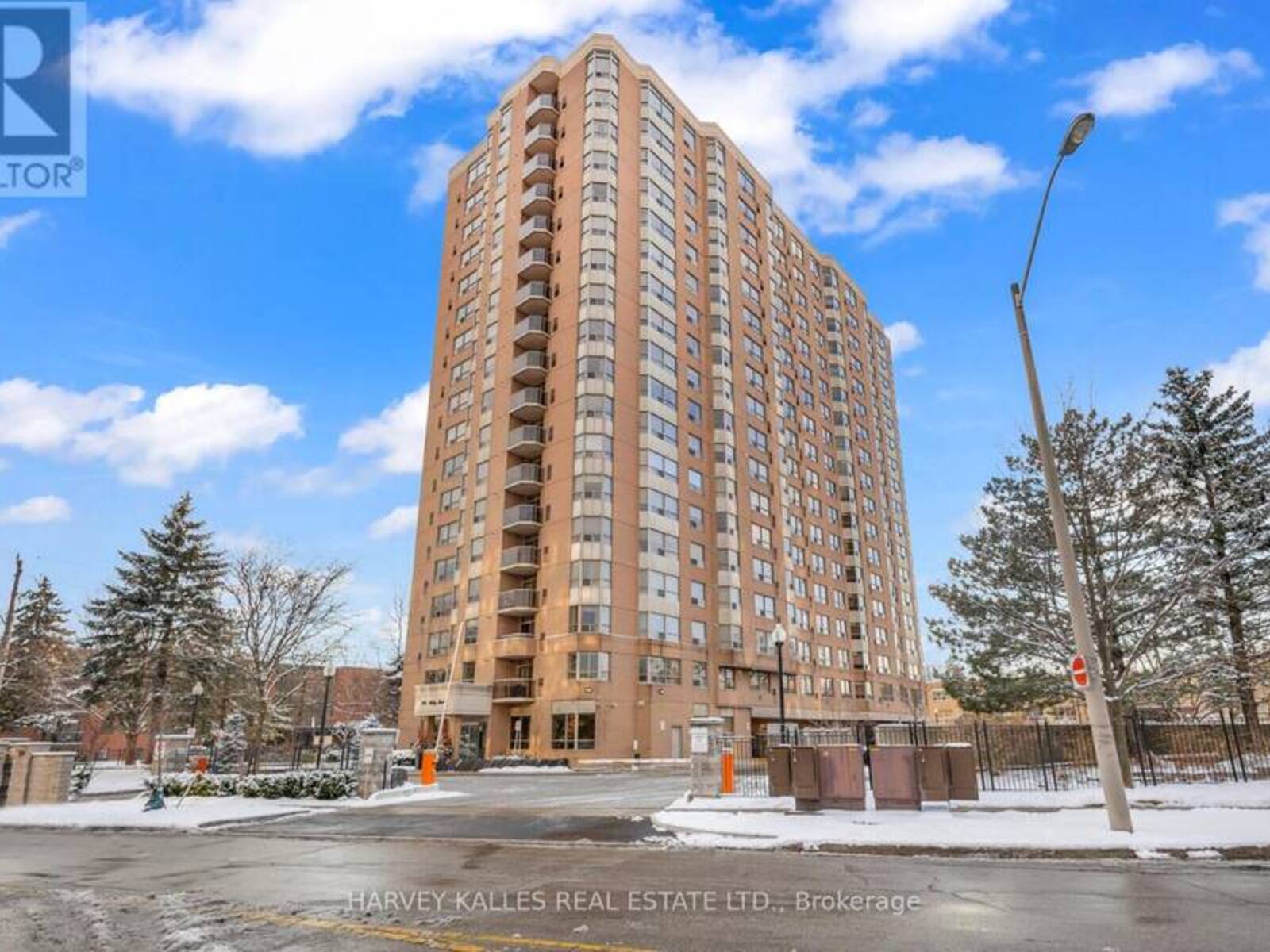 1408 - 265 RIDLEY BOULEVARD, Toronto, Ontario M5M 4N8