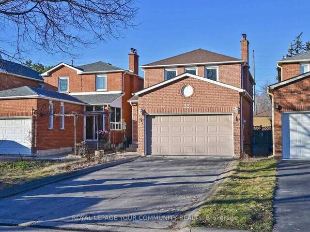 32 MOUNTFIELD CRESCENT Vaughan Ontario, L4J 7E8