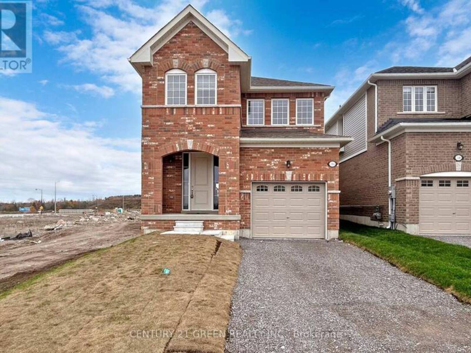 704 LATIMER WAY, Selwyn, Ontario K9K 0H4