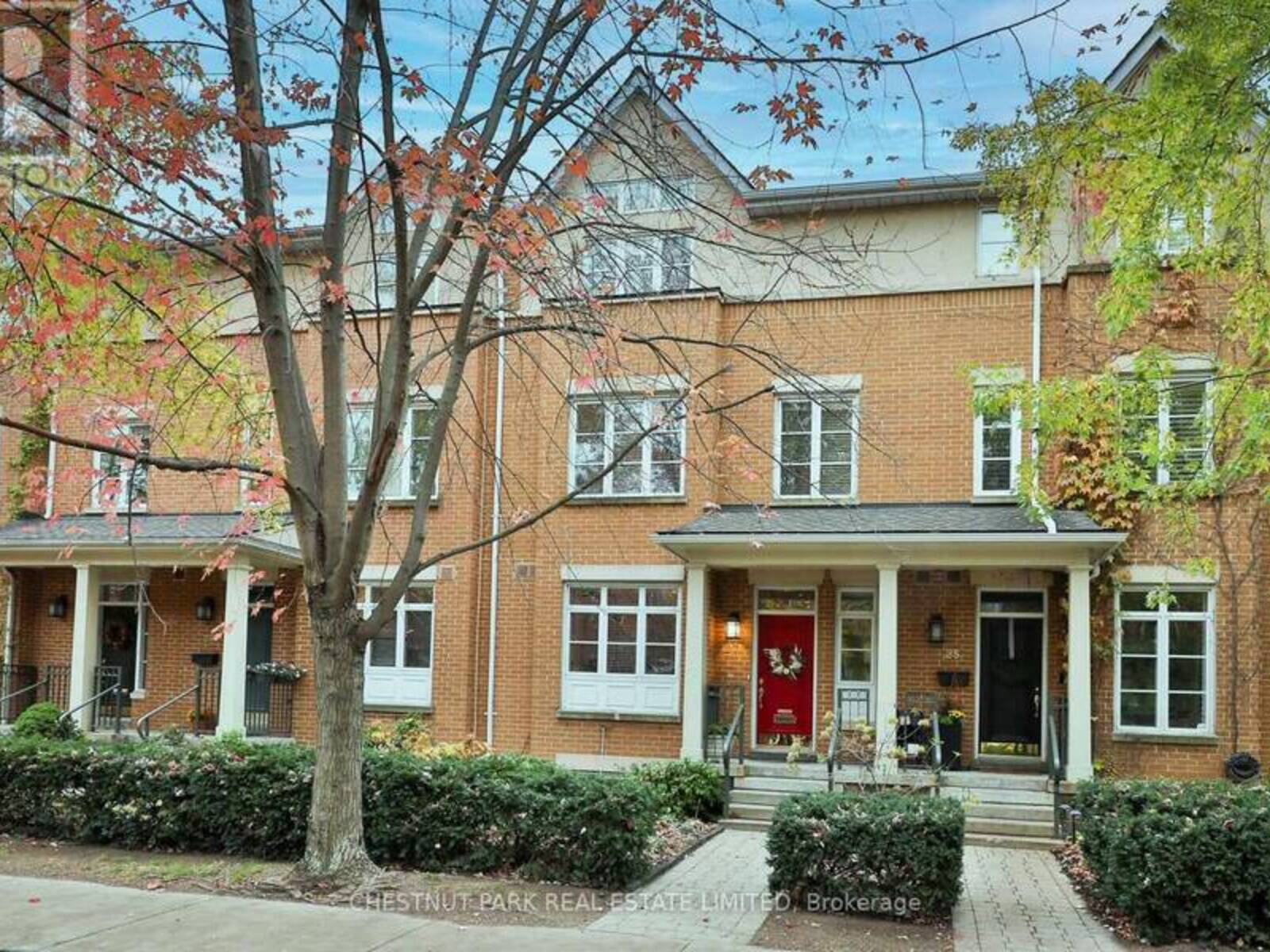 27 SHAFTESBURY AVENUE, Toronto, Ontario M4T 3B3