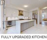 40 CHIARA ROSE LANE | Richmond Hill Ontario | Slide Image Nine