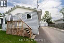 31 SPRUCE DRIVE | Temagami Ontario | Slide Image Two