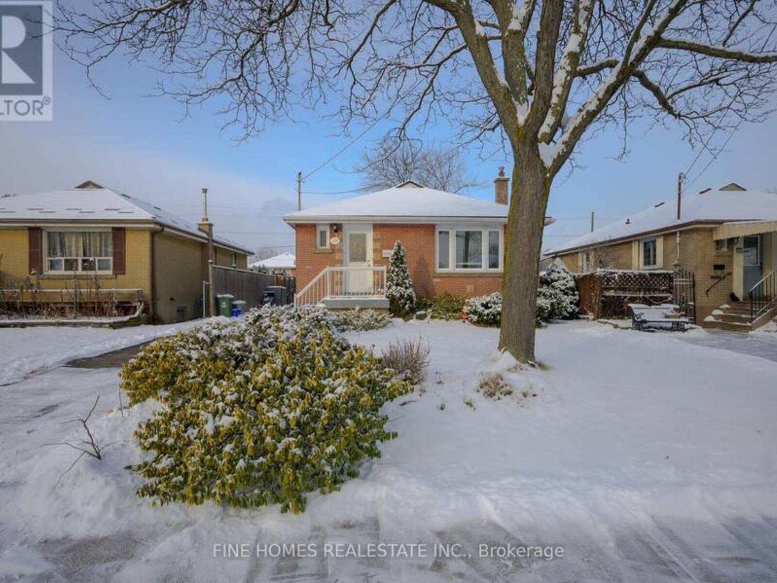 312 EAST 31ST STREET, Hamilton, Ontario L8V 3P8