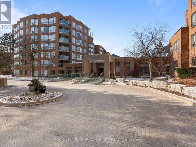 611 - 14924 YONGE STREET Aurora Ontario, L4G 6H7 - 2 Bedrooms Condo For Sale