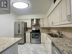 1105 - 30 GREENFIELD AVENUE Toronto Ontario, M2N 6N3