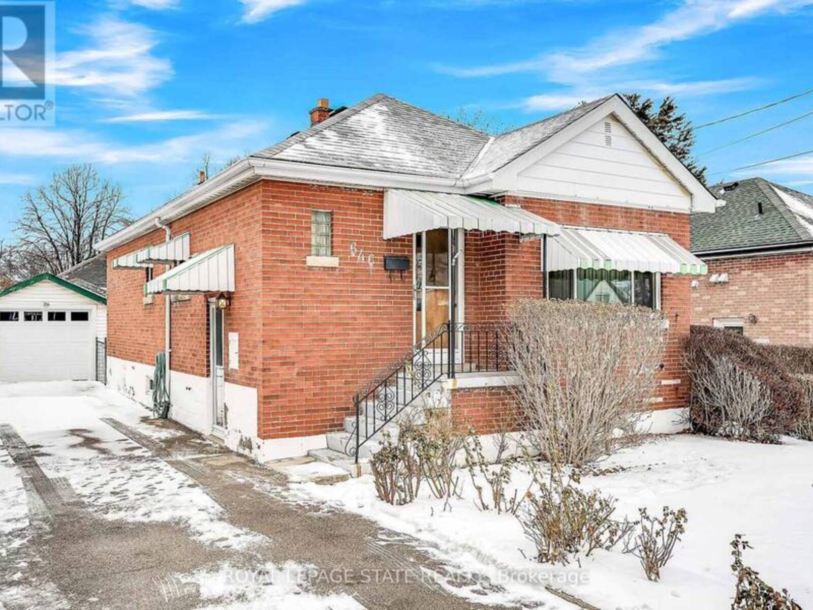 646 UPPER SHERMAN AVENUE, Hamilton, Ontario L8V 3M5