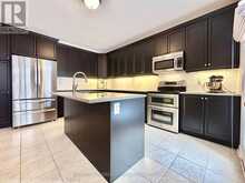 13 DUKE OF CORNWALL DRIVE | Markham Ontario | Slide Image Nine