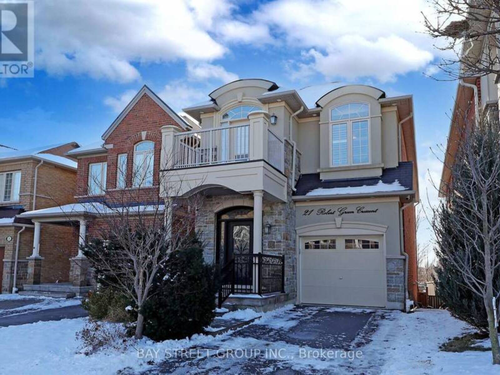 21 ROBERT GREEN CRESCENT, Vaughan, Ontario L6A 0V6