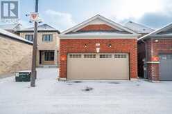 12 JACK CARSON DRIVE S | Markham Ontario | Slide Image Four