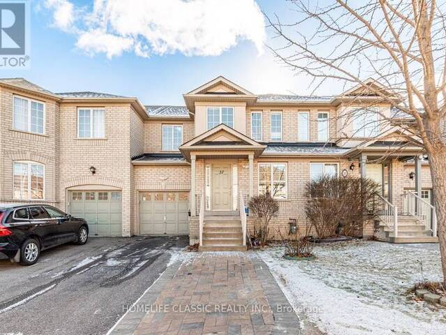 37 BASSETT AVENUE Richmond Hill Ontario, L4B 4J9