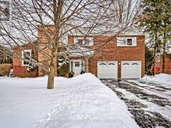 2 GREEN PINE AVENUE Midhurst Ontario, L9X 0P8