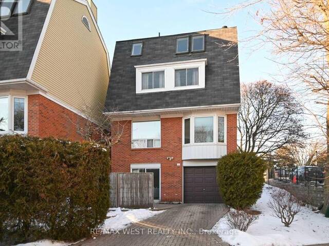 10 - 45 BIRCHMOUNT ROAD Toronto Ontario, M1N 3J5