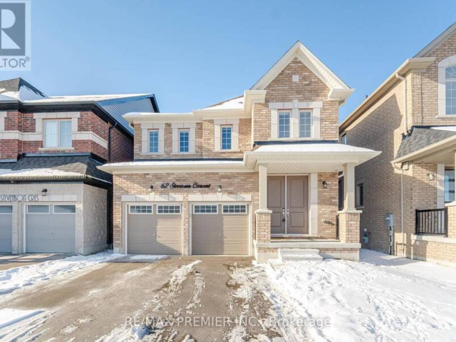 62 STEVENSON CRESCENT, Bradford West Gwillimbury, Ontario L3Z 4M1