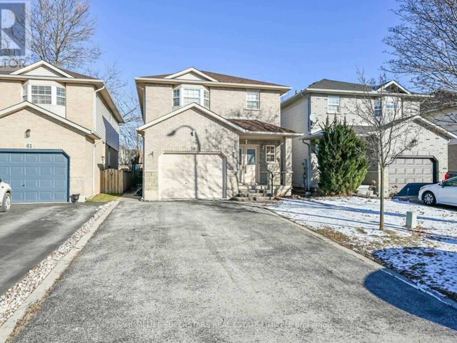 59 KENDRICK COURT, Ancaster, Ontario L9G 5A5