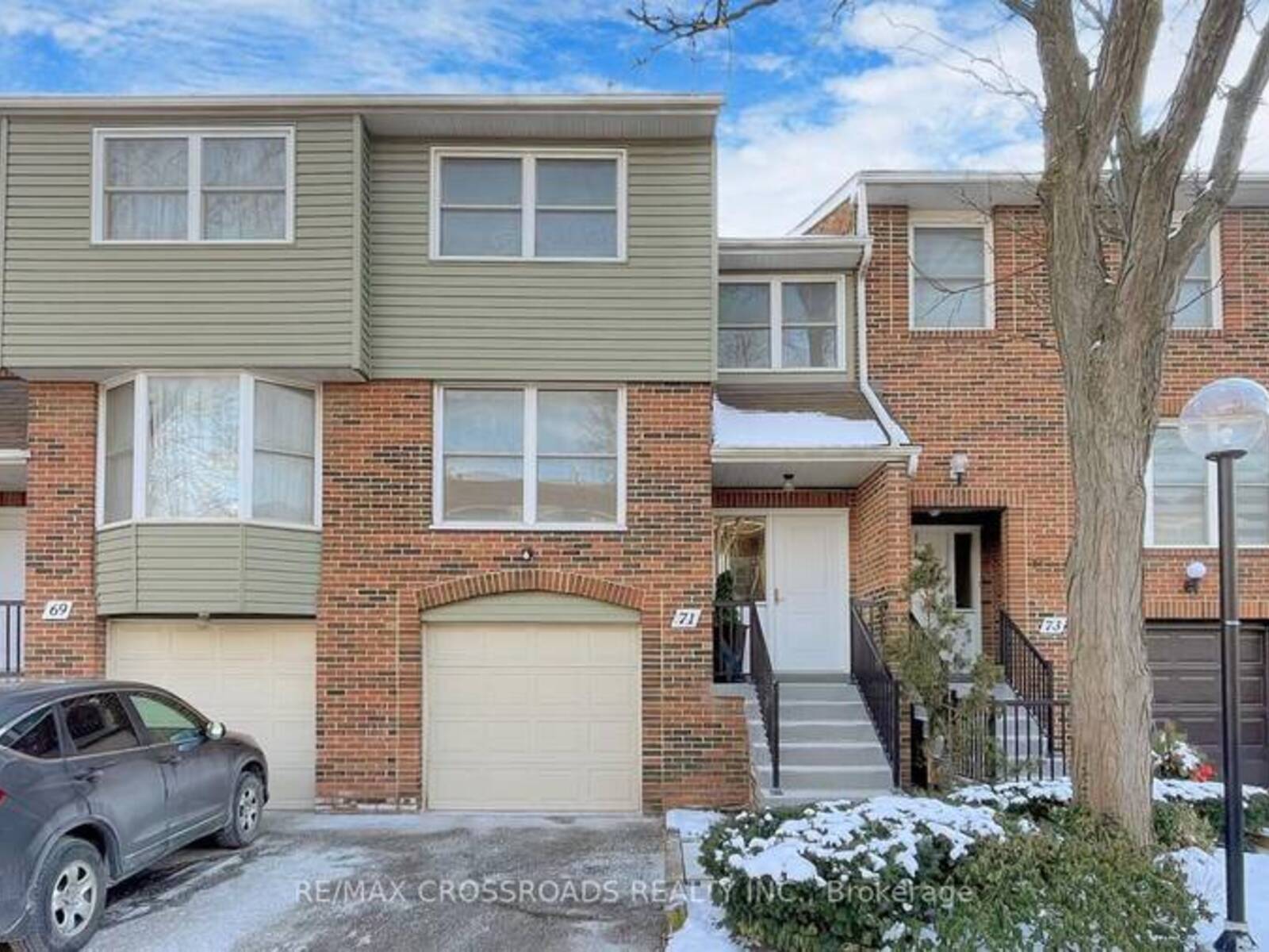 71 NOTTINGHILL ROAD, Markham, Ontario L3T 4Y3