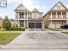 11 JOHN DAVIS GATE | Whitchurch-Stouffville Ontario | Slide Image Two