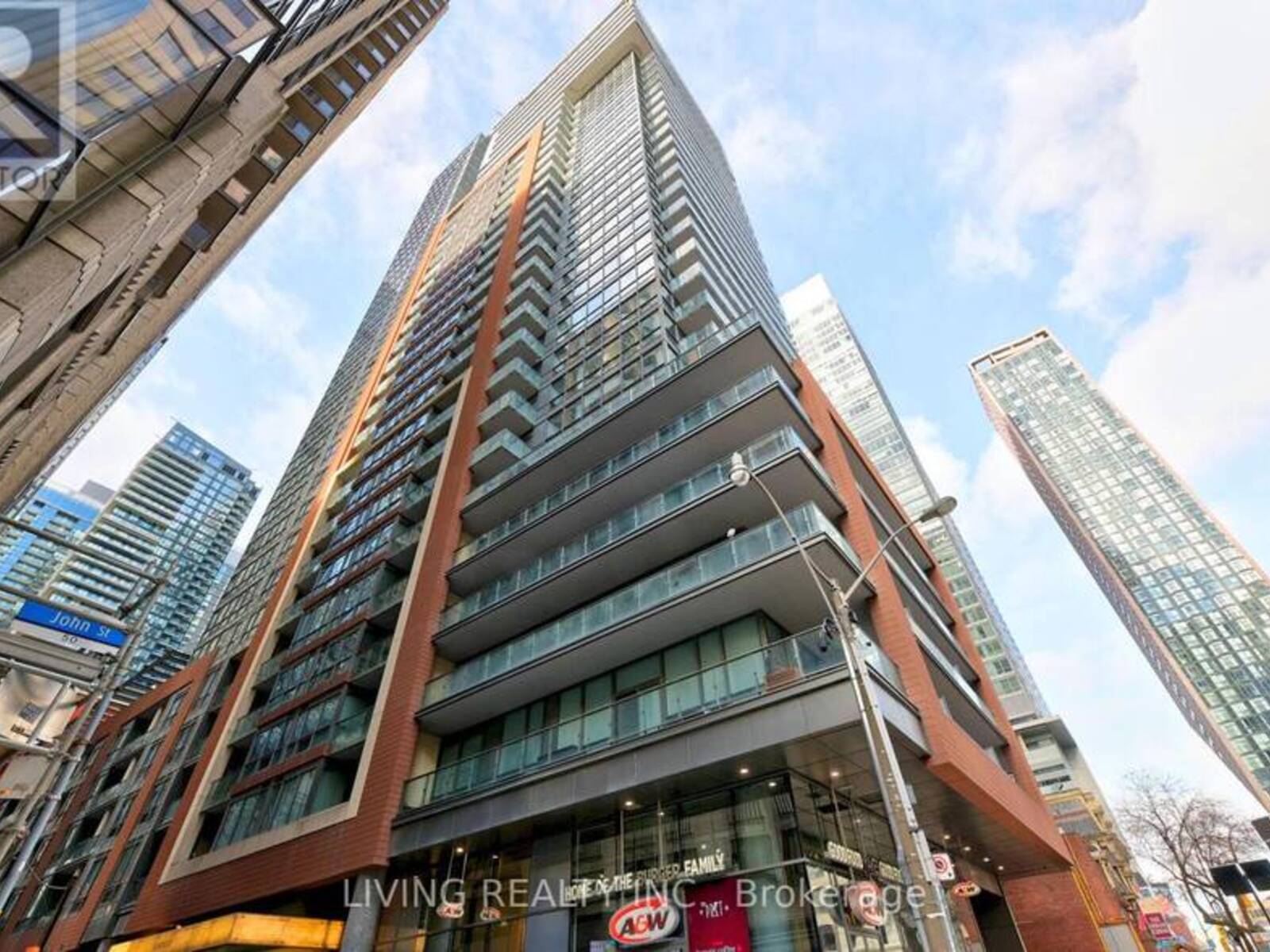 2811 - 8 MERCER STREET, Toronto, Ontario M5V 0C4