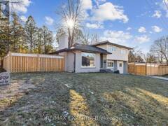 1009 REGENT DRIVE Oshawa Ontario, L1G 1J6