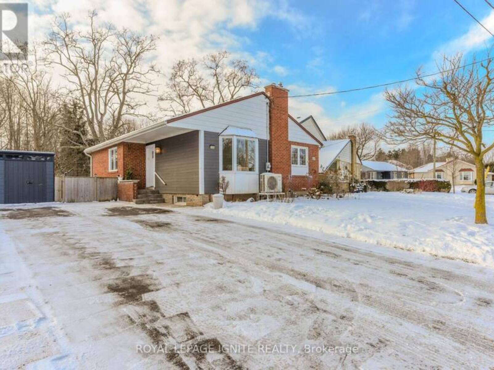 208 RIVERPLACE CRESCENT, Milton, Ontario L9T 1W5