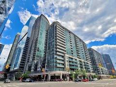 319 - 51 LOWER SIMCOE STREET Toronto Ontario, M5J 3A2