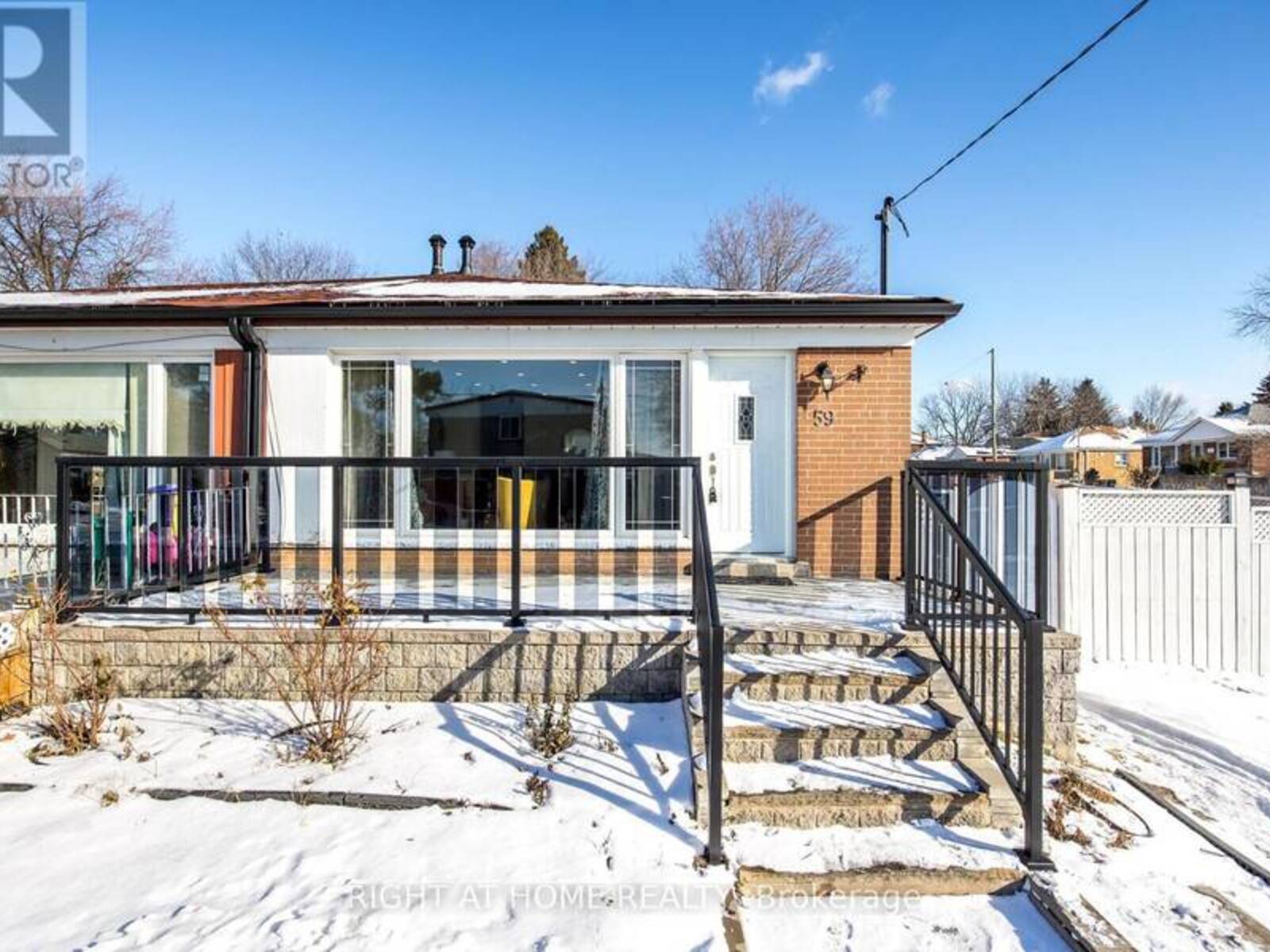 59 TRINNELL BOULEVARD, Toronto, Ontario M1L 1S6