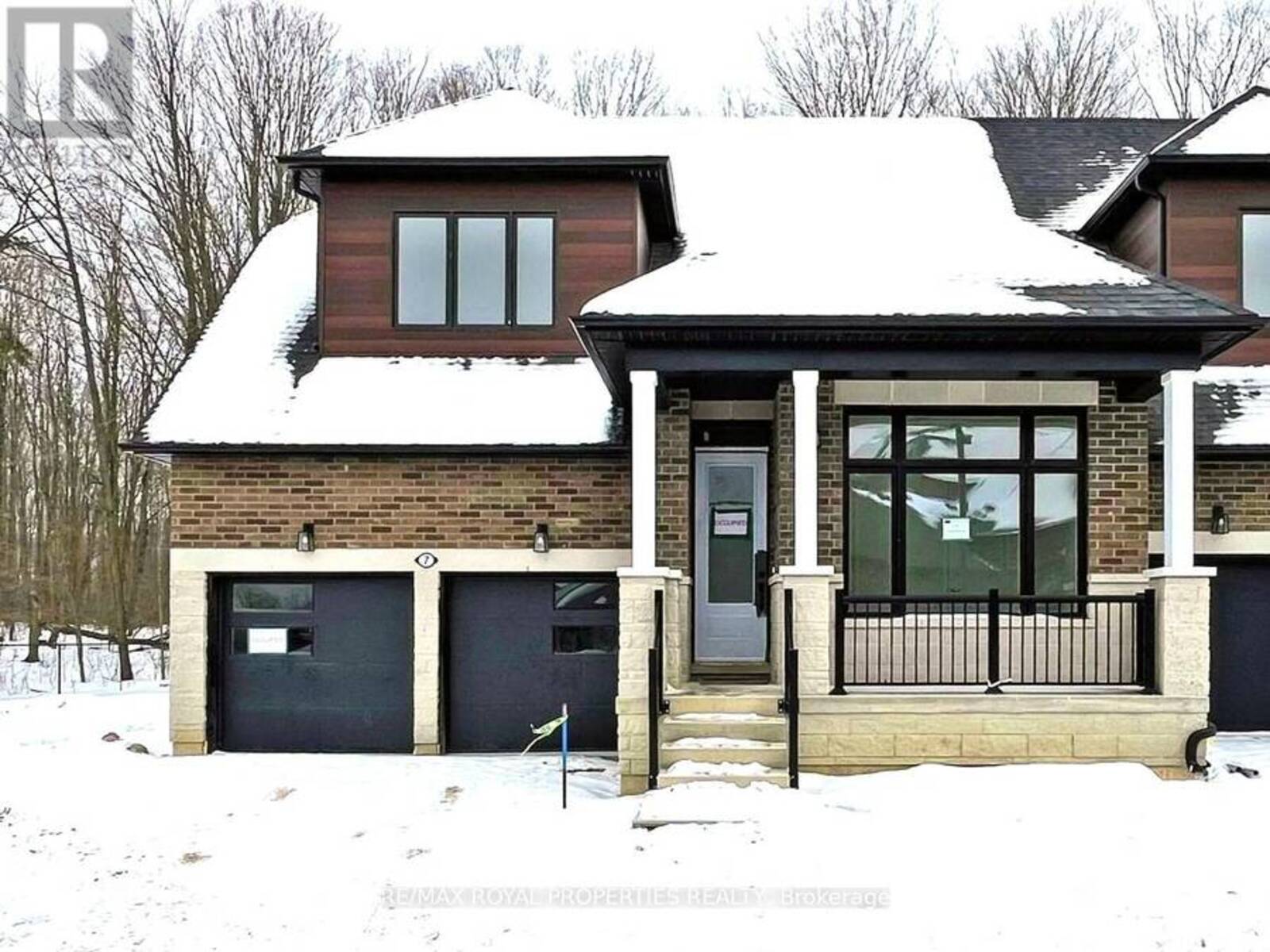 7 VERN ROBERTSON GATE, Uxbridge, Ontario L9P 0C1