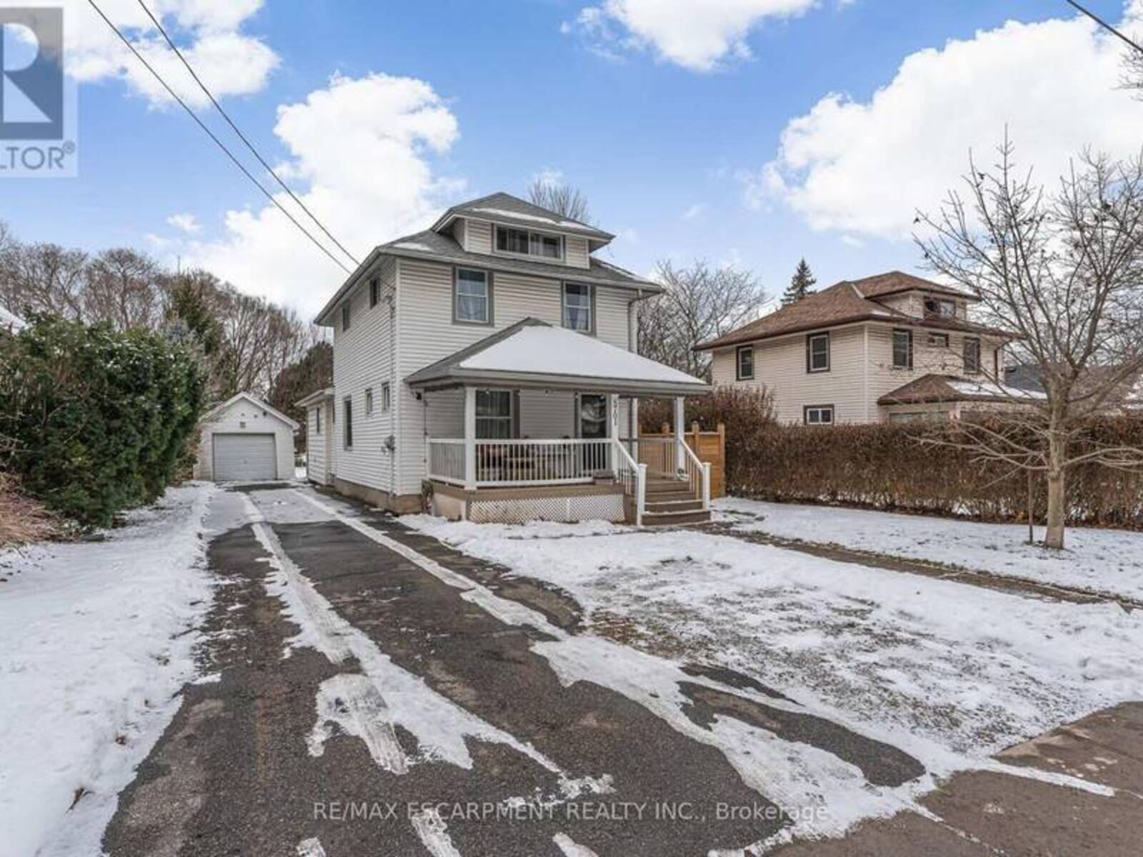 5701 PRINCE EDWARD AVENUE, Niagara Falls, Ontario L2G 5J1