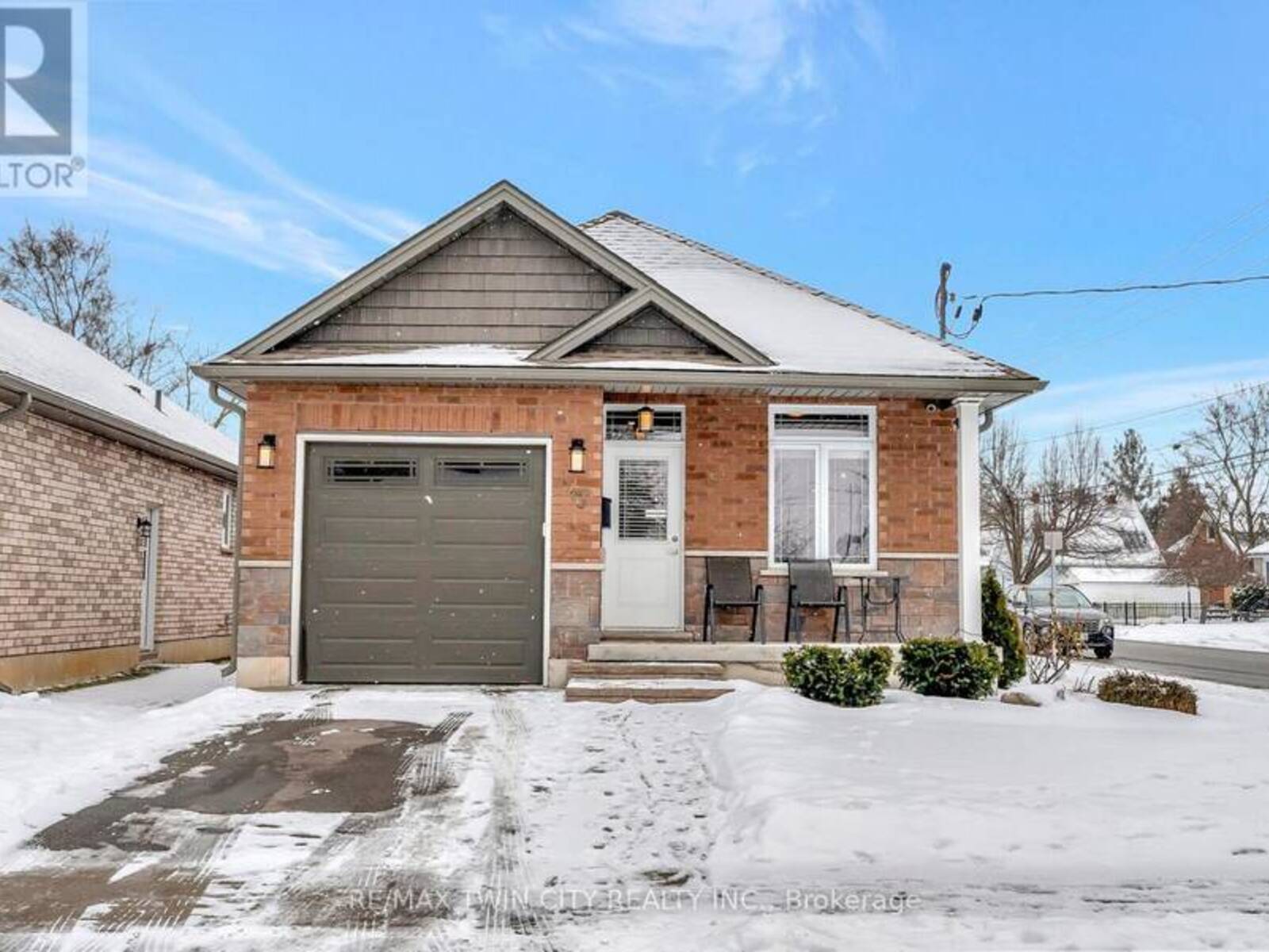 43 FULTON STREET, Brantford, Ontario N3R 4E6