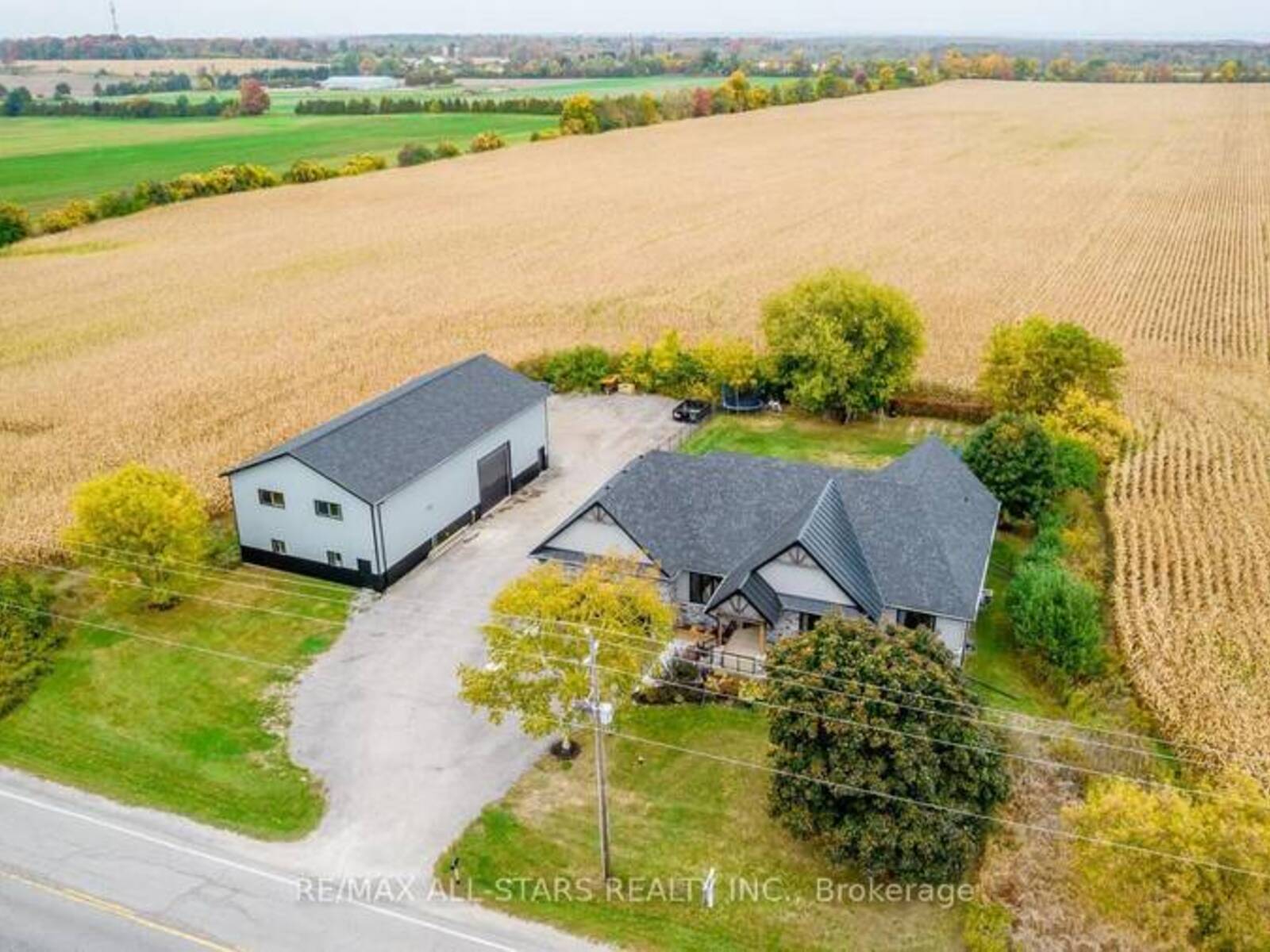 2538 OLD HOMESTEAD ROAD, Georgina, Ontario L4P 3E9