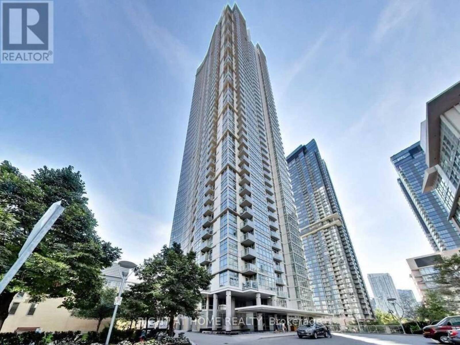 1011 - 35 MARINER TERRACE, Toronto, Ontario M5V 3V9