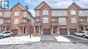 15 - 257 PARKSIDE DRIVE | Hamilton Ontario | Slide Image One