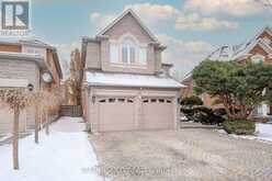 9 ALPINE CRESCENT | Richmond Hill Ontario | Slide Image Two