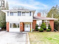 57 MARTHCLARE AVENUE Toronto Ontario, M3A 1E1