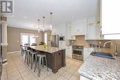 2476 HEMMFORD DRIVE | Oakville Ontario | Slide Image Nine