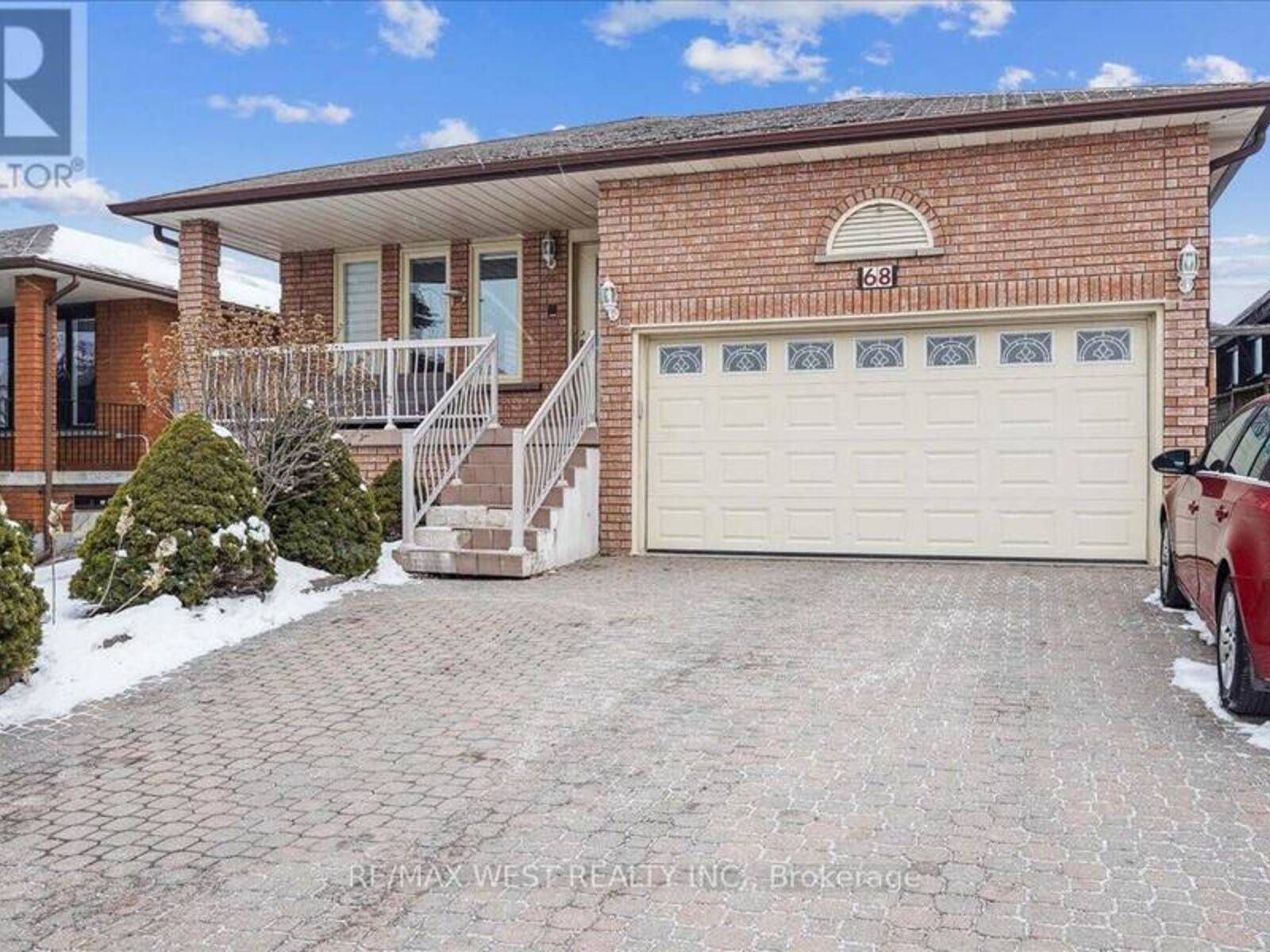 68 MARIETA STREET, Vaughan, Ontario L4L 7T1