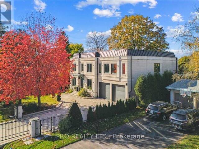 1453 SEAGRAM AVENUE S Oakville Ontario, L6L 1W9