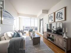 833 - 628 FLEET STREET Toronto Ontario, M5V 1A9