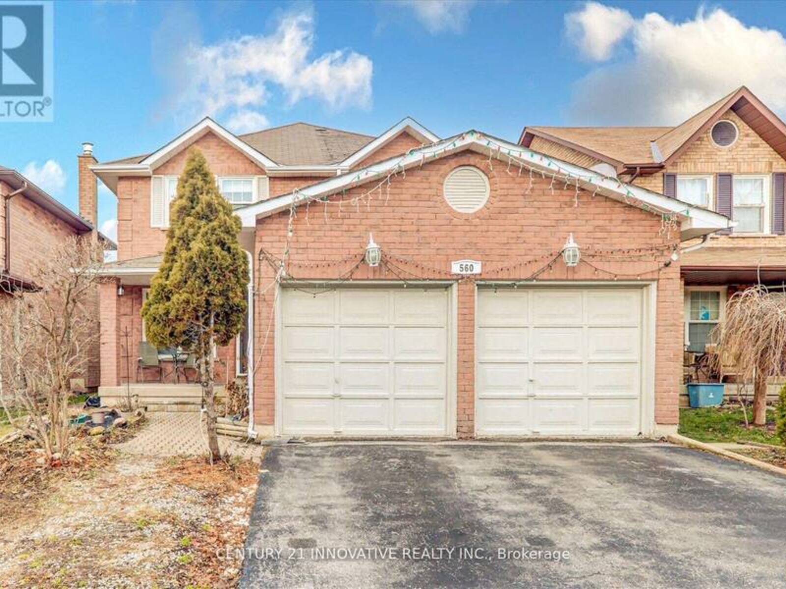 560 STEEPLE HILL, Pickering, Ontario L1V 5Z3