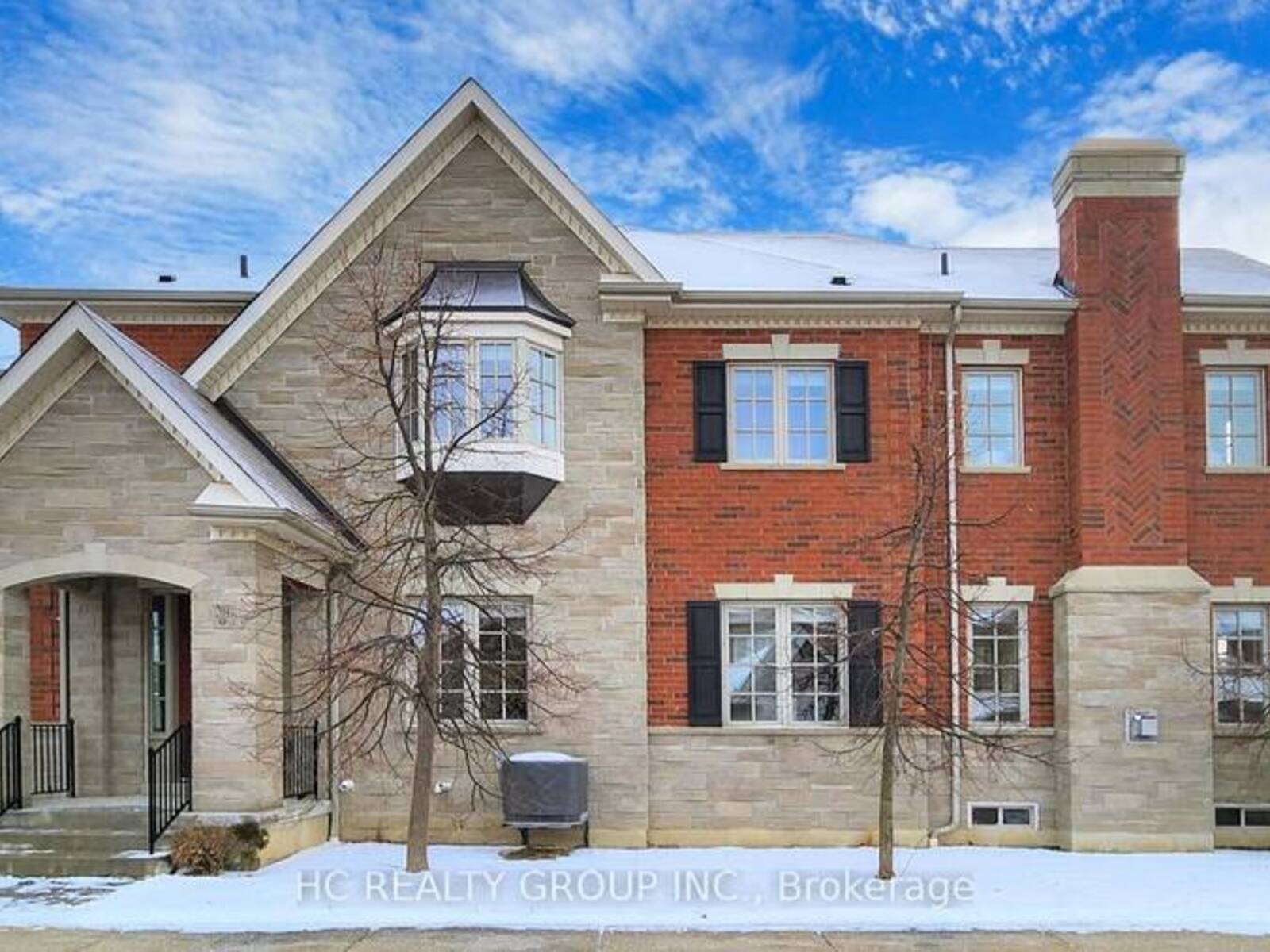 201 PARADELLE DRIVE, Richmond Hill, Ontario L4E 1B8