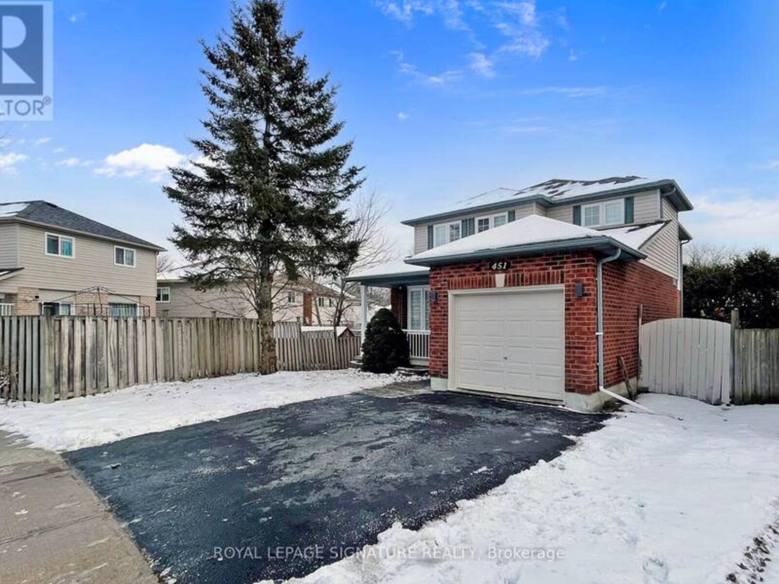 451 COMPTON CRESCENT, Oshawa, Ontario L1G 8C7