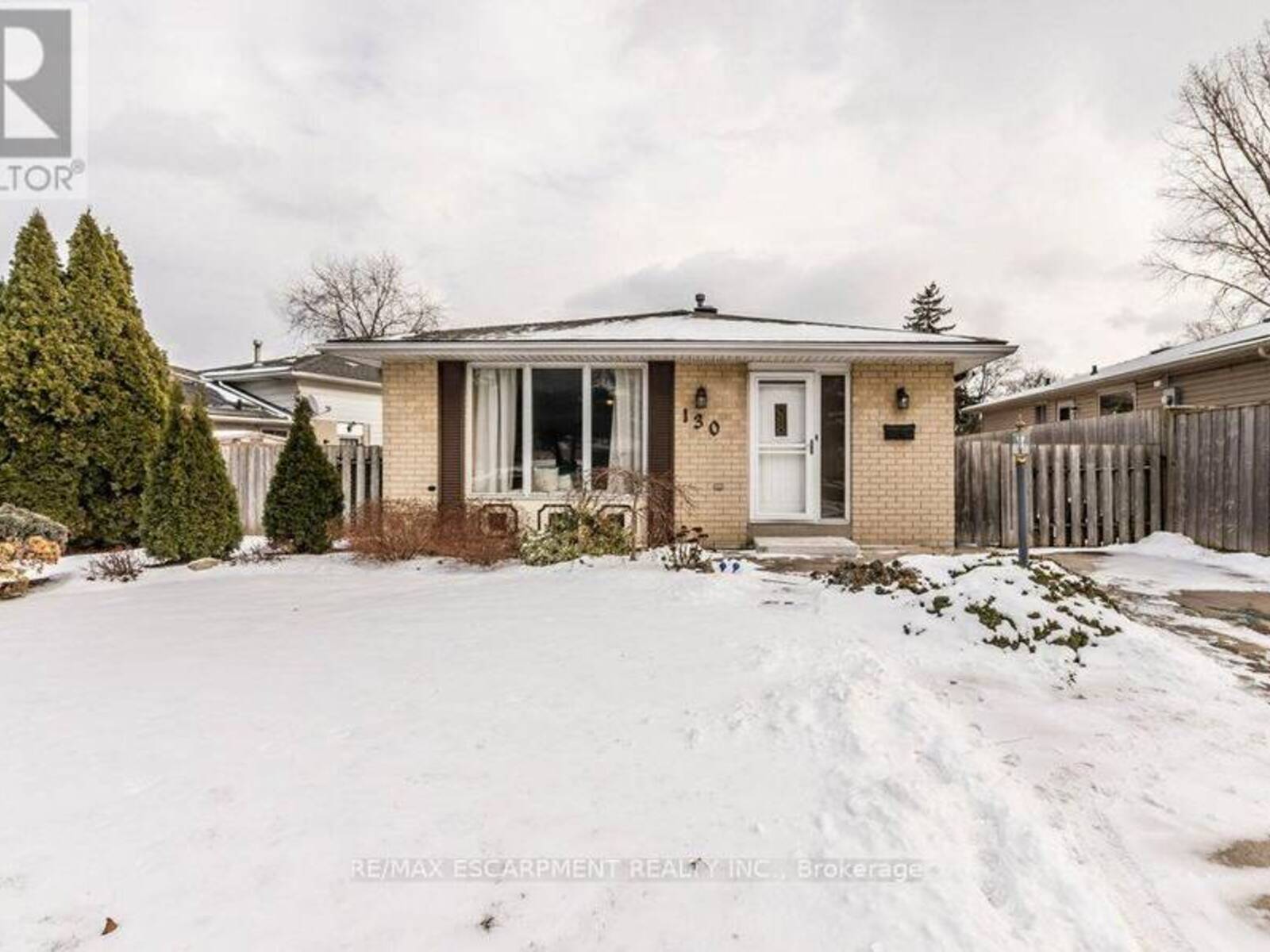 130 QUEEN VICTORIA DRIVE, Hamilton, Ontario L8W 1G2