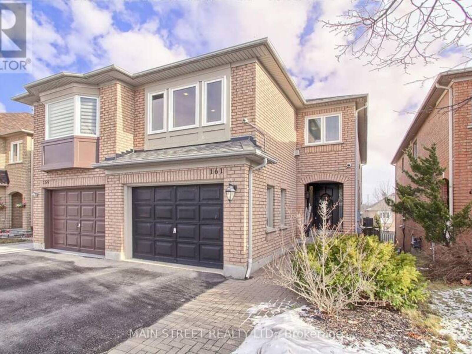 161 PRIMEAU DRIVE, Aurora, Ontario L4G 6Z6