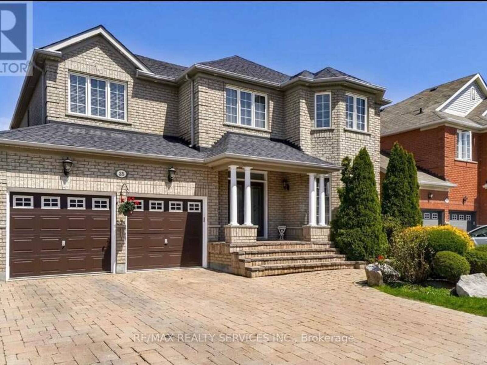 25 MOUNTAIN GORGE ROAD, Brampton, Ontario L6R 2X7