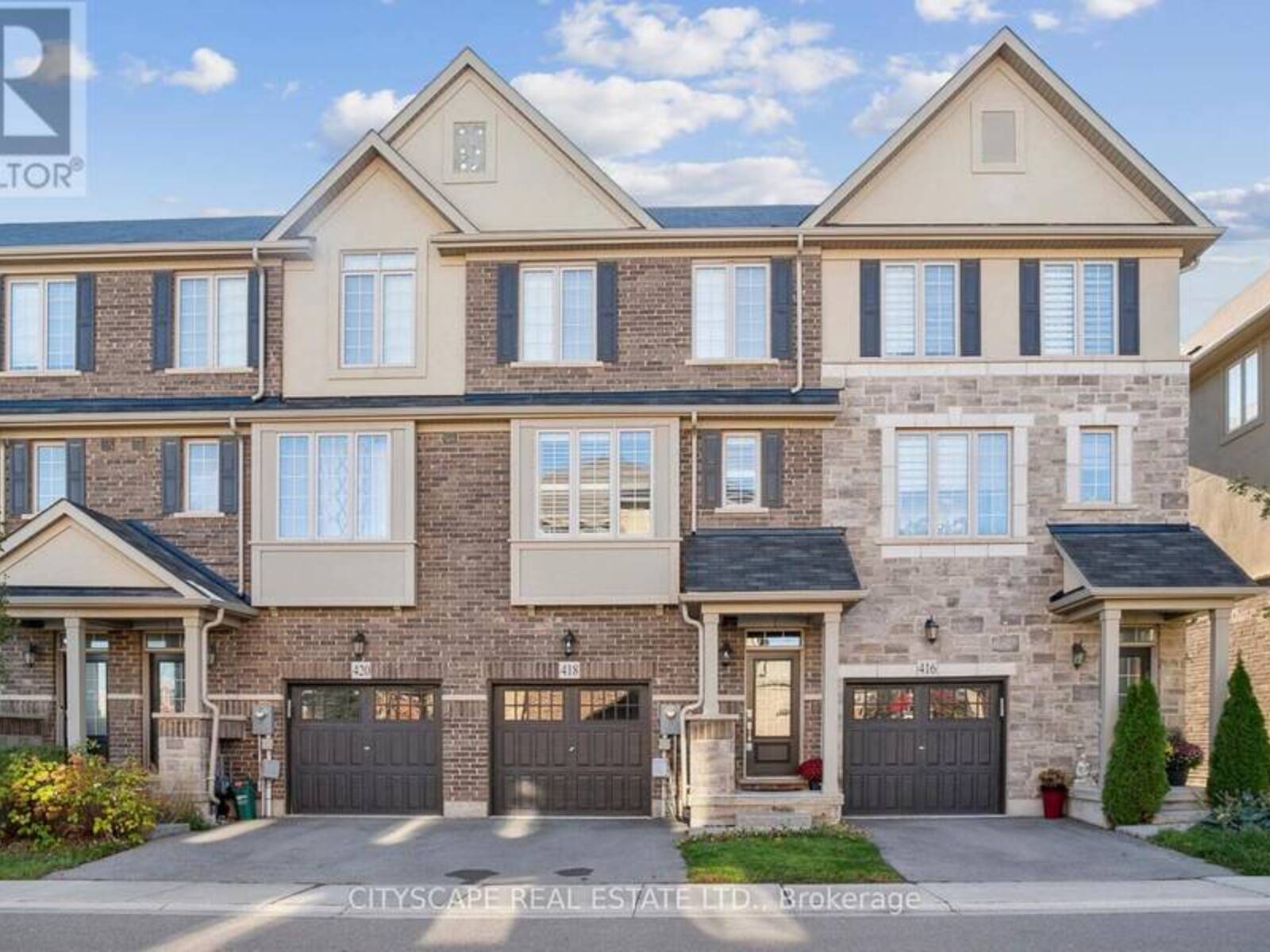 418 BELCOURT COMMON, Oakville, Ontario L6H 0R2