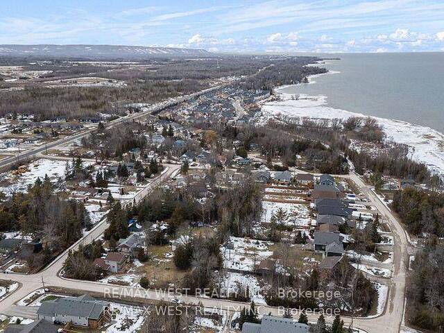 30 BAYSWATER DRIVE W Wasaga Beach Ontario, L9Z 2Y3