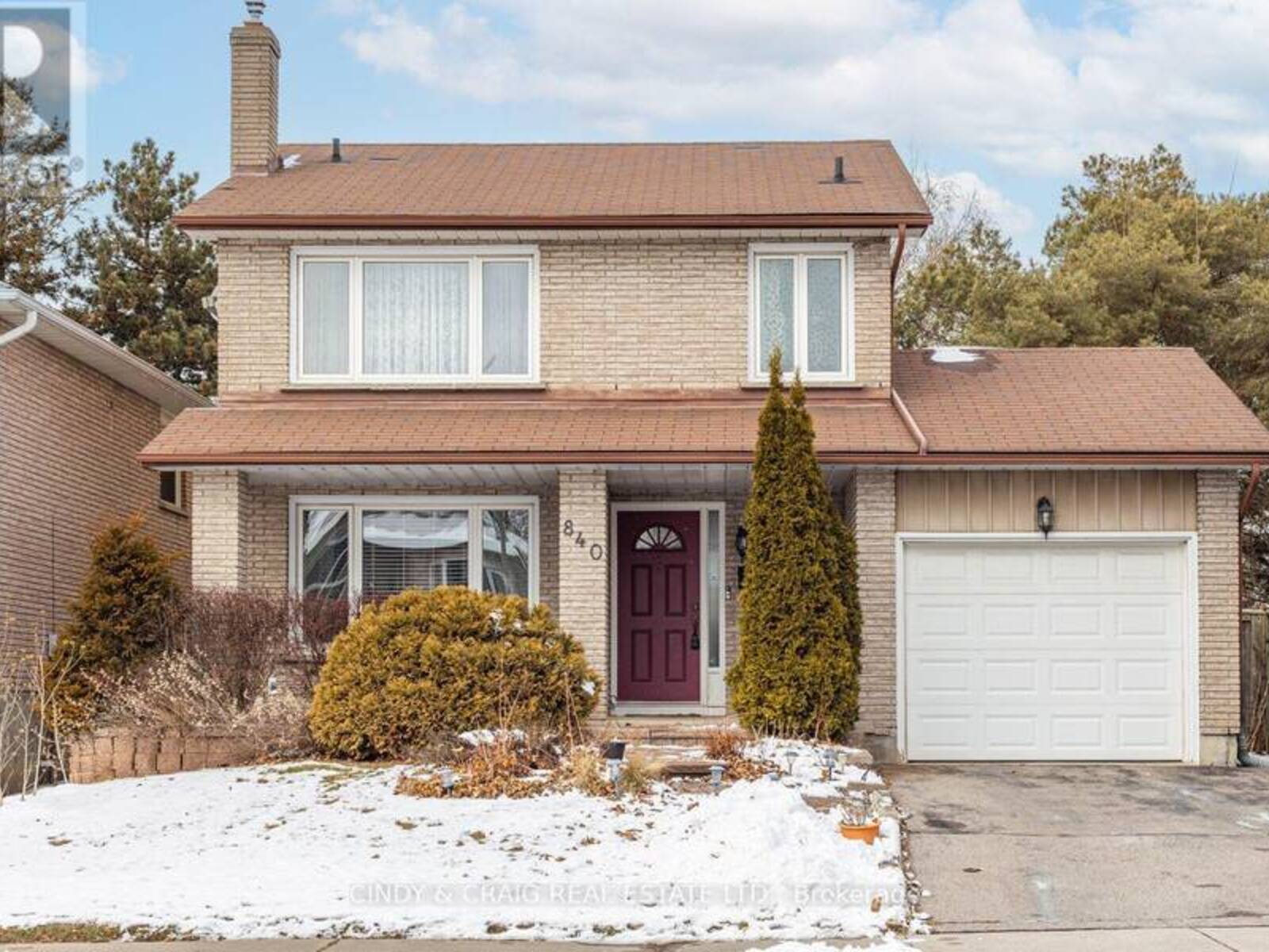 840 CHARISMA CRESCENT, Oshawa, Ontario L1J 7S8