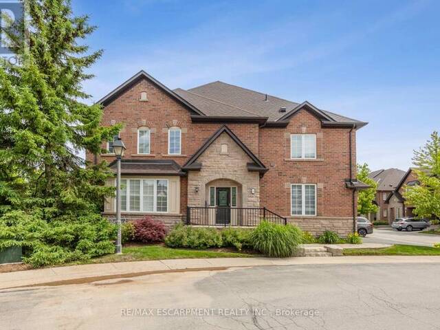 44 - 300 RAVINEVIEW WAY Oakville Ontario, L6H 7J2