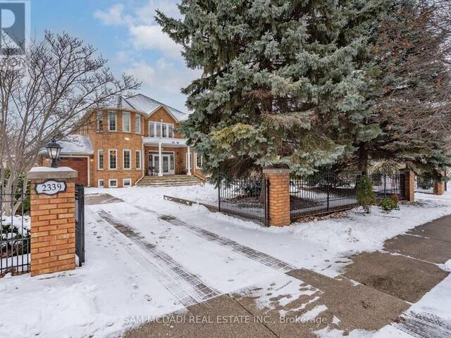 2339 GLENGARRY ROAD Mississauga Ontario, L5C 1Y1